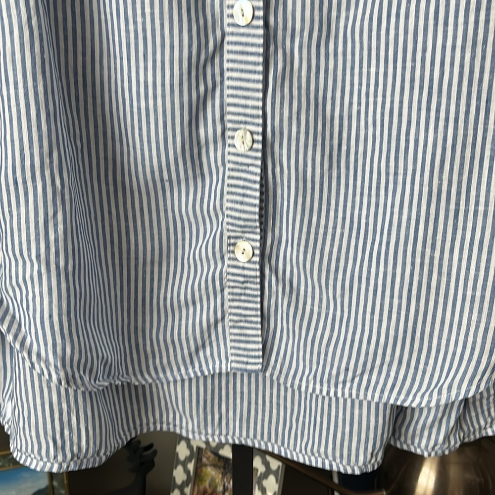 J. Jill Blue and White Linen Button Down Tank Top - Picture 5 of 10
